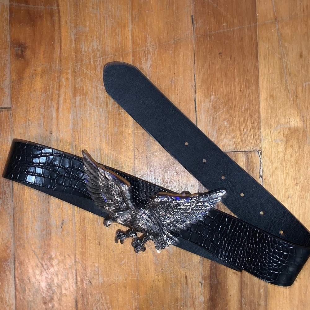 Small leather belt